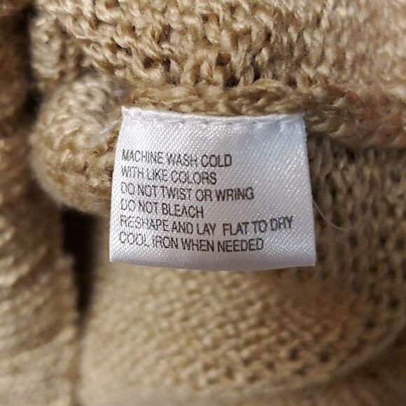 Carolyn Taylor women's sweater,  xl - Picture 3 of 4